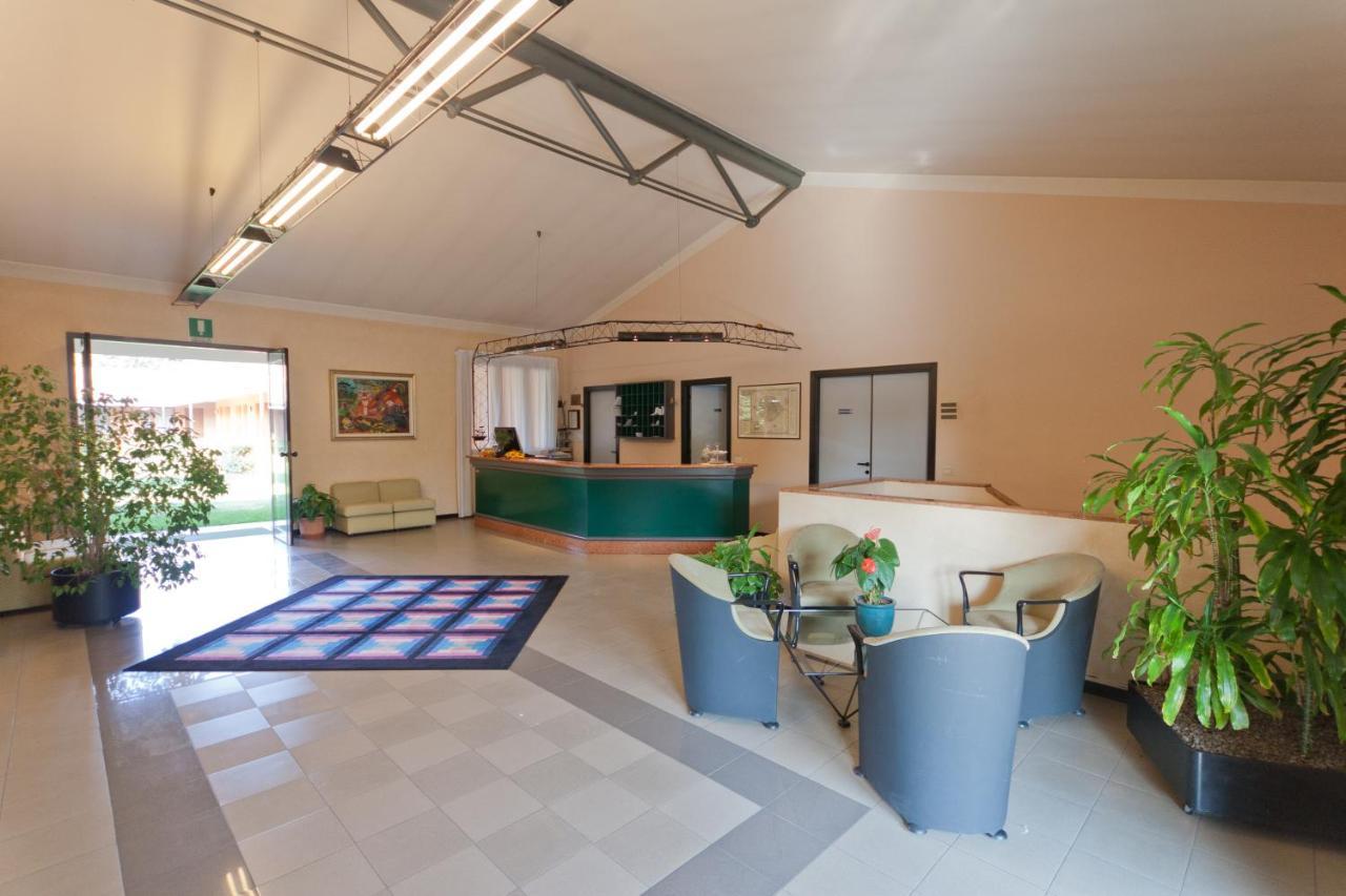 Hotel Campana Reggio nell'Emilia Buitenkant foto